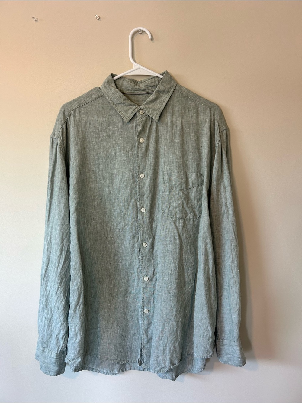 Jos. A. Bank Light Sage Green Linen Shirt